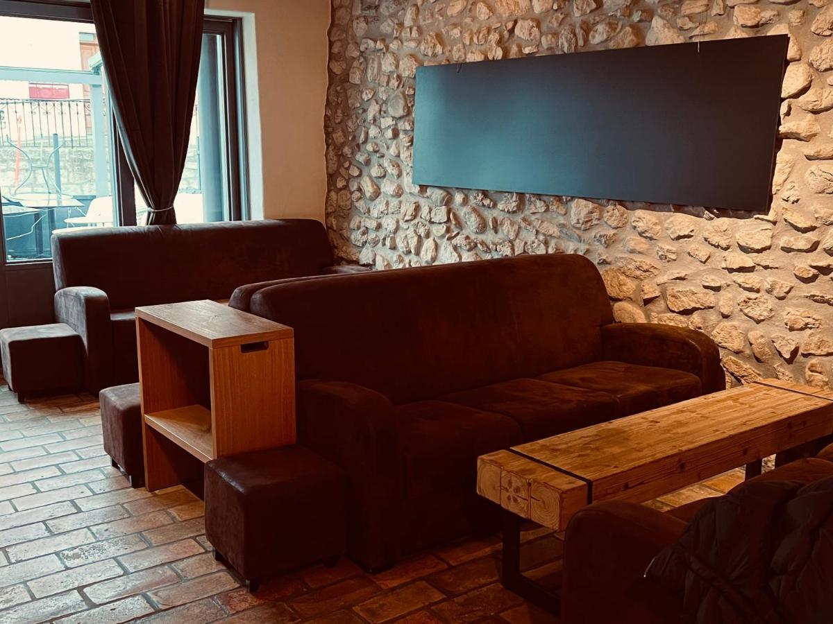 Auberge De L'Union 阿泽尔 外观 照片