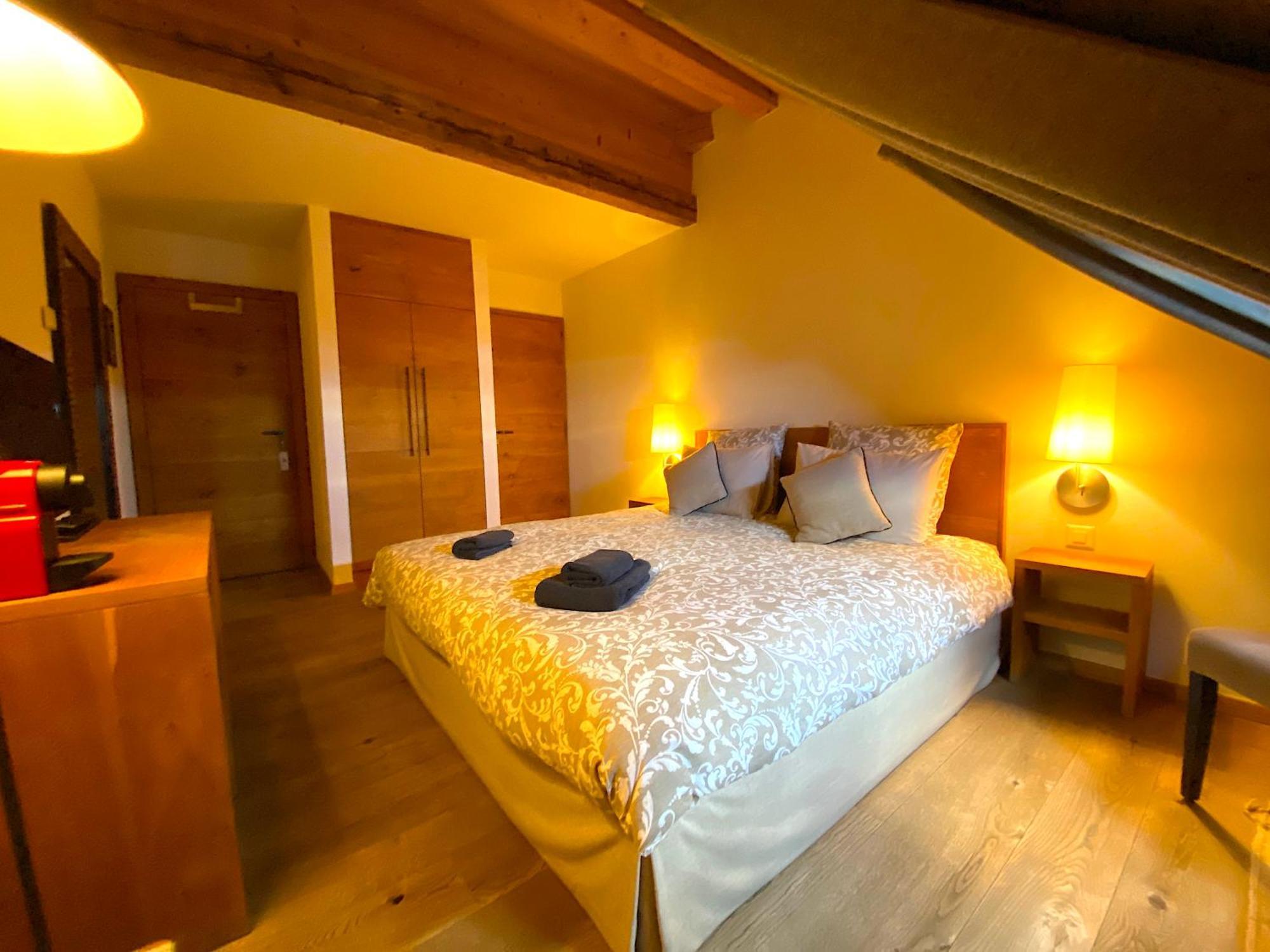 Auberge De L'Union 阿泽尔 外观 照片