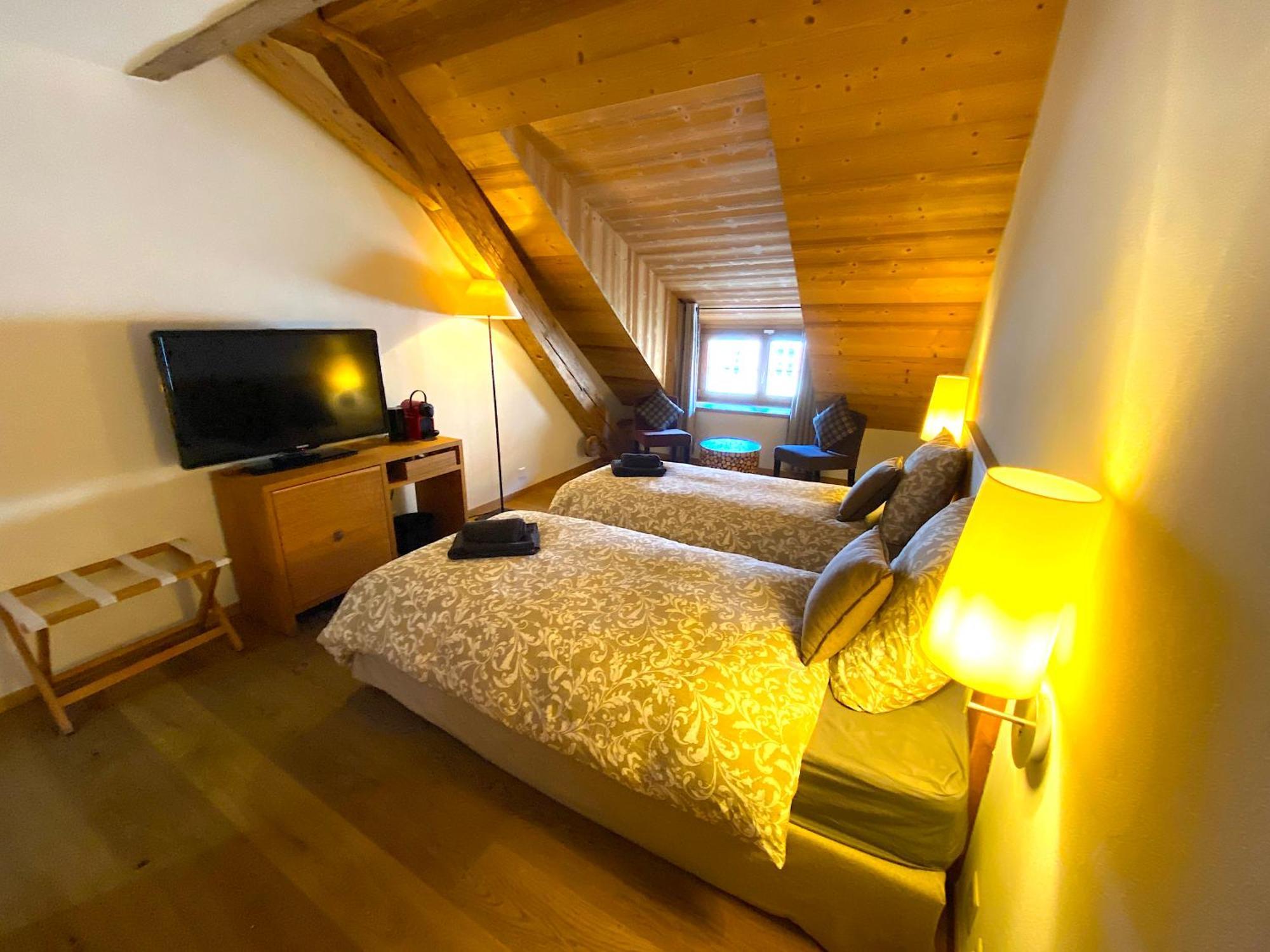 Auberge De L'Union 阿泽尔 外观 照片